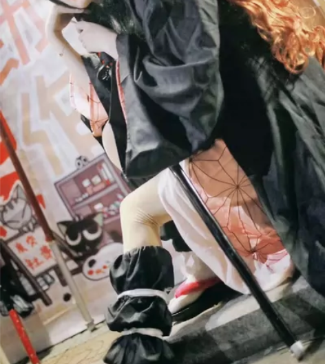 弥豆子cos服，闲置出，有一些穿着痕迹需要...