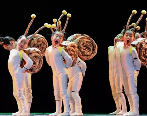 110尺码边走边唱演出服蜗牛小荷风采棕色蜗...