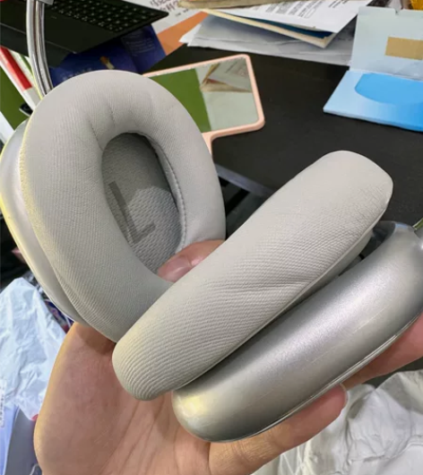 唐麦耳机还没 用几次，买了两个月差不多，2...