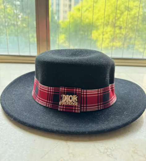 黑色礼帽 全新 不包邮全新￥40?1人想要