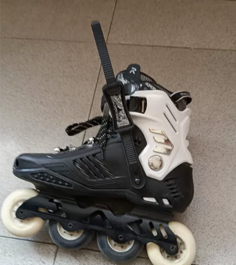 旱冰鞋 感兴趣的话点“我想要”和我私聊吧～