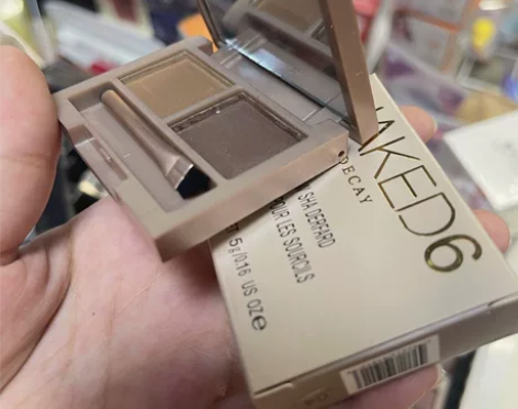 双色眉粉,可以当修容,妆效很好,持久防水防...