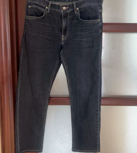 Lee牛仔裤，专柜正品，34码， 感兴趣的...