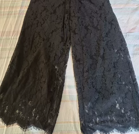 全新！蕾丝阔腿裤！腰围60厘米拉到80厘米...