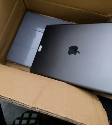配件全送个人苹果平板电脑ipad2019，...