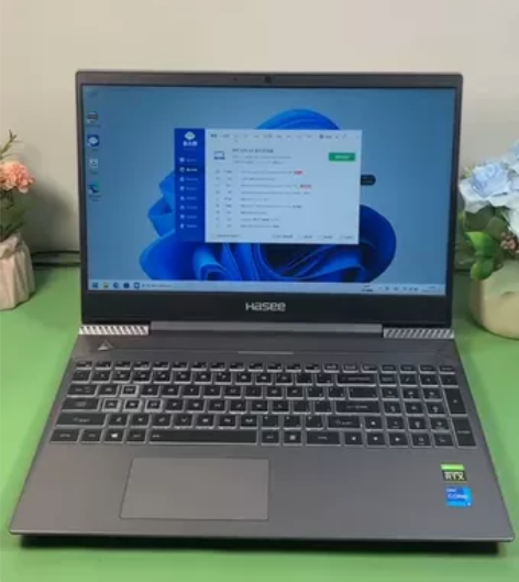 神舟S7 i5高端游戏本    16g内存...