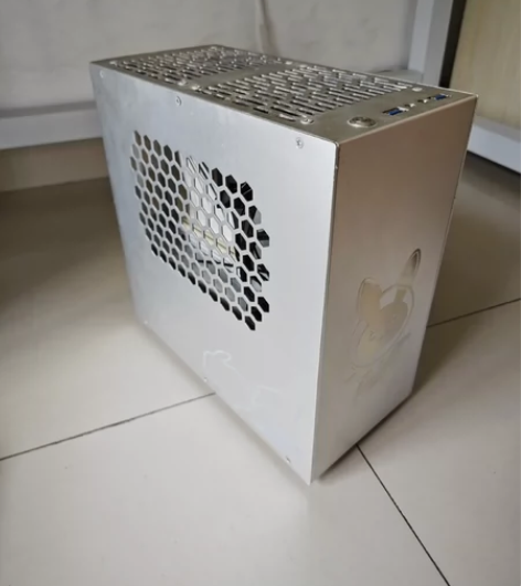 优特诚m99机箱，全铝的，带480w电源，...