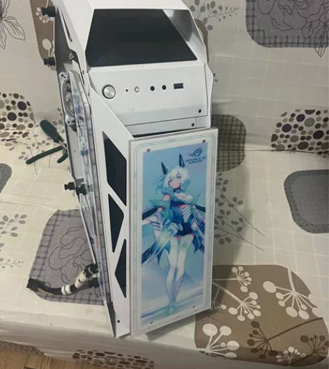 吹雪定制机箱，因电脑升级 出，机箱定制灯板...