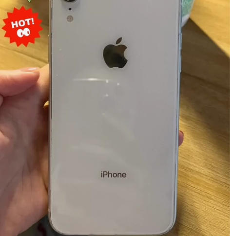 闲置出iPhone XR 128G白色 苹...