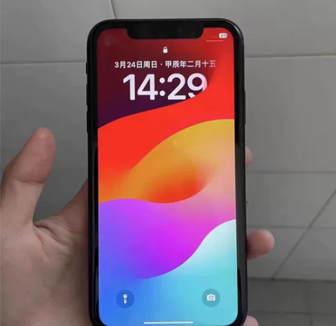 【闲置出 苹果xr128G白色  好用不卡...