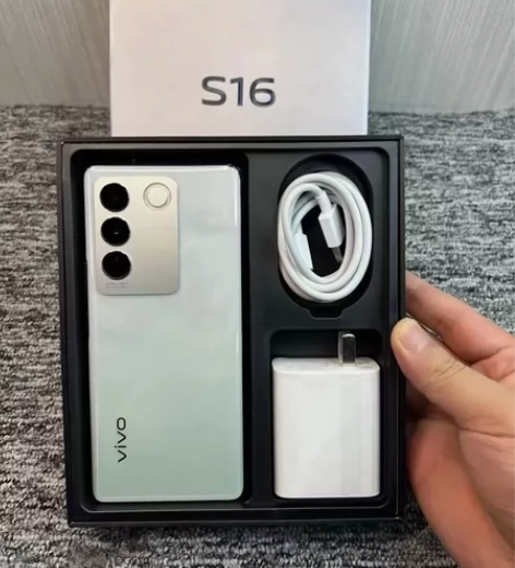 vivos16(5G) 95新 内存12...