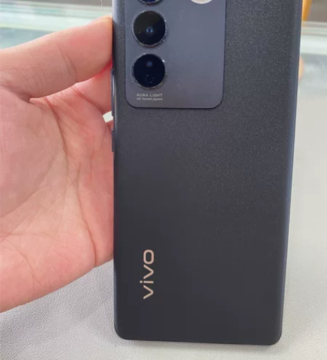 ViVO s16 黑色 12256 成色不...