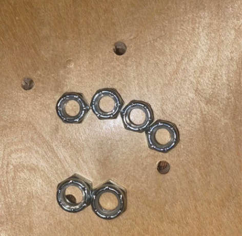 carver二手滑板换新螺丝pu加油 二手...