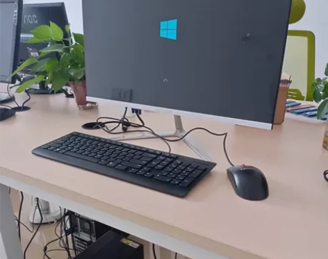 台式办公电脑有二十几台，全都是联想品牌机，...