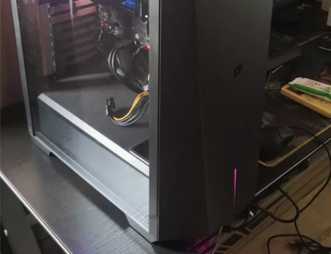 七彩虹（Colorful）iGame si...