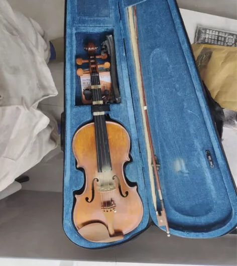 成人小提琴 半途而废了，五年前花1k买的 ...