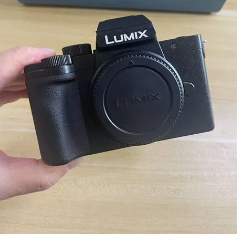 松下 G100  单机，成色99新，如图，...