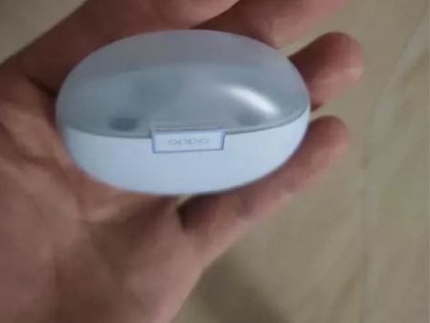 OPPO enco air2，还有个右白色...