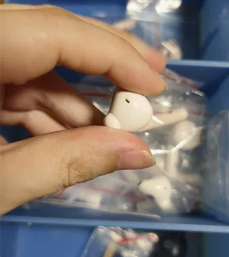 漫步者tou3plus白色左耳全新单耳补配配件 全新的全新的... 漫步者tou3plus白色左耳全新单耳补配配件 全新的全新的...