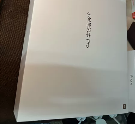 出个小米笔记本Pro15，7499买的，2...