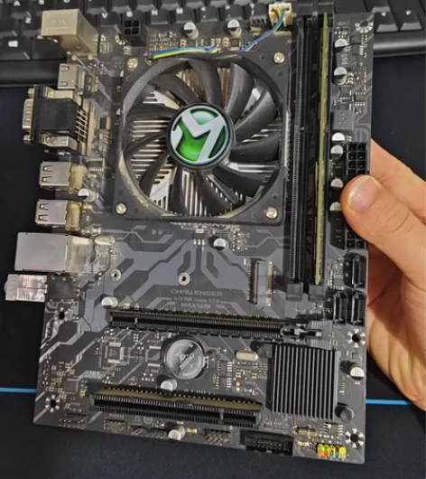 铭瑄rx-425bb(4核)?主板?4G内...