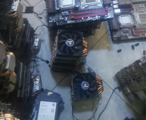 双为x99双路主板30个 200元一个 感...