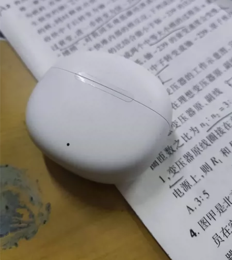 qcy ailypods 用了两年半了，高...