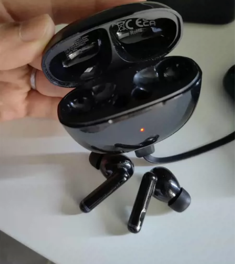QCY蓝牙耳机，型号HT03，八五成新，无...