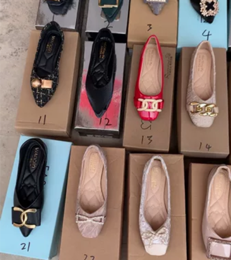 33码平底软底时尚百搭水钻扣子舒适韩版女单...