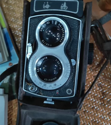 老款海鸥照相机，原牛皮套，好品相 感兴趣的...