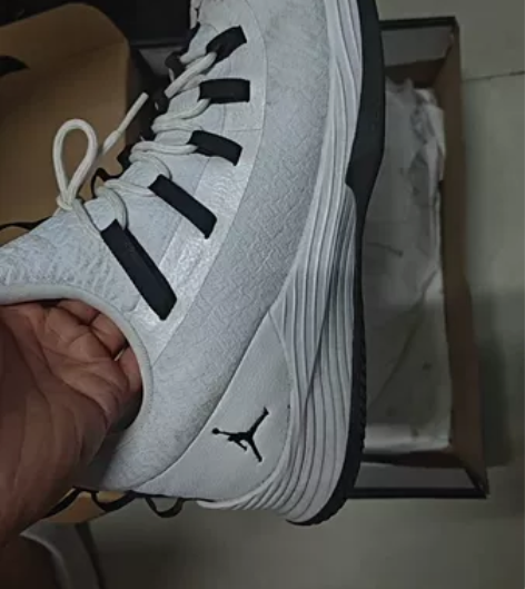 乔丹篮球鞋，jordan ultra fl...