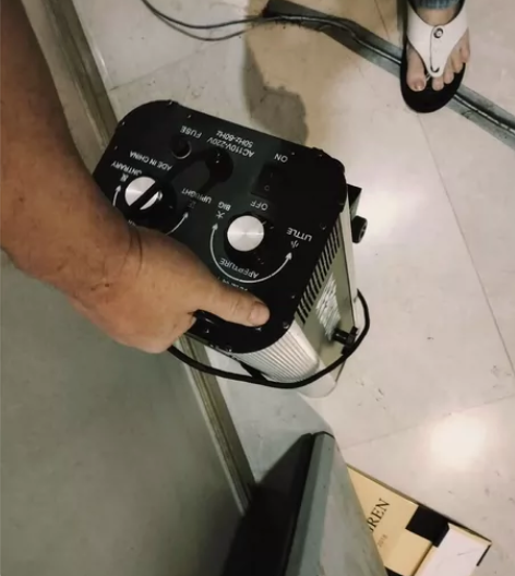 婚庆追光灯补光灯330W 感兴趣的话点“我...