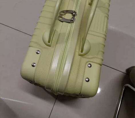 旅行箱全新25不包邮寄!新款黄色手提行李箱...