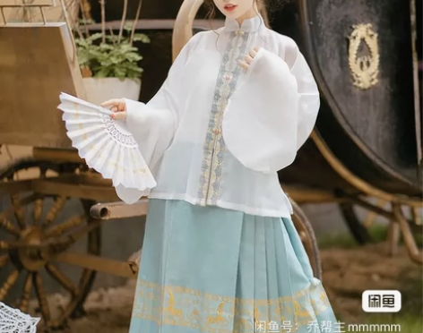 仙楚姬：俏鼠登莲 原创汉服女明制对襟立领琵...