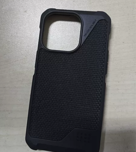 uag iphone14pro保护壳 感兴...