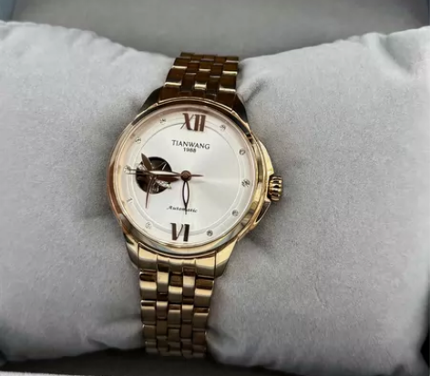 [new]还有一年多的官方售后质保[火]2...