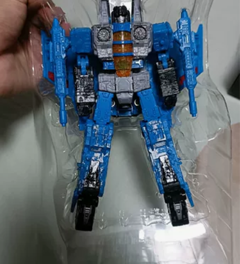 变形金刚围城V级惊天雷，成色新，盒说全 感...