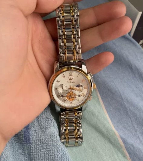 纯自用 没一点损坏  双表带 纯牛皮和刚链...