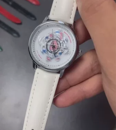 三丽鸥时来运转女手表初高中生可旋转木马表盘...