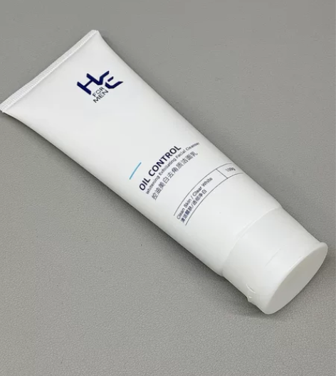 【博主闲置】赫恩 男士控油去角质美白 洗面...