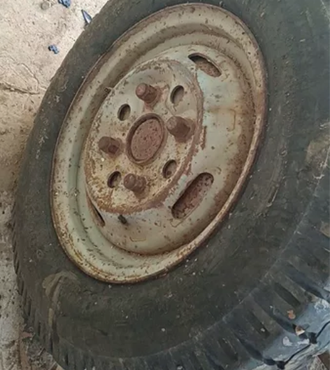 三轮摩托车拆卖 肯定的都有 50起拆明显使...