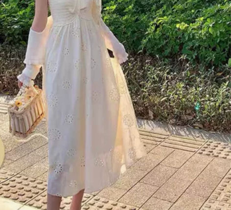 ?全新带吊牌 张大人温柔度假风连衣裙女法式...