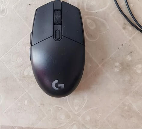罗技 G102 鼠标可正常使用无异常,正不...