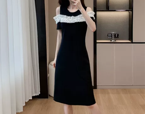拉夏贝尔品牌高级设计感露肩连衣裙女2024...