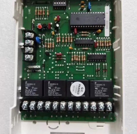 安定宝 ADEMCO 4204 Relay...