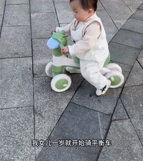 处理全新的儿童滑行车，店里卖159一台的，...