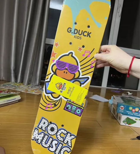 正品小黄鸭滑板清仓！ 28.8元！得一个大...