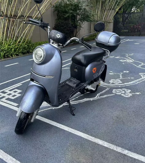 雅迪电动车自行车 电瓶车出售 闲置二手自用...