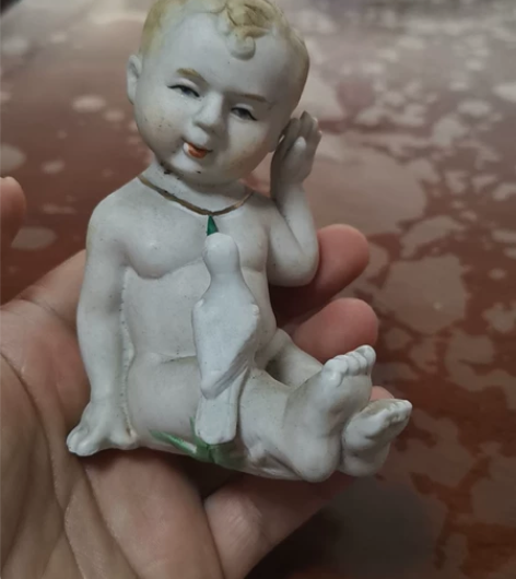 创汇时期小瓷人！挺漂亮，做的很精致！ 感兴...