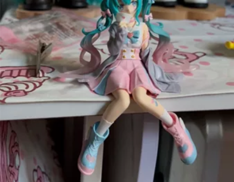 【初音未来 恋爱水手服灰色泡面压景品手办】...
